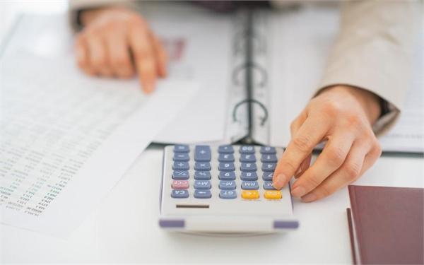 经济日报:美债“升升不息”威胁全球经济