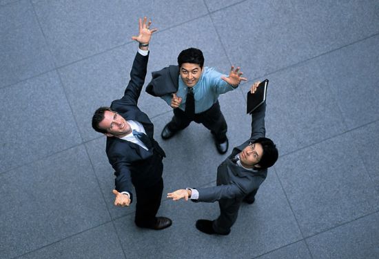 欧洲央行调查:欧元区企业对未来前景乐观 但担忧通胀风险